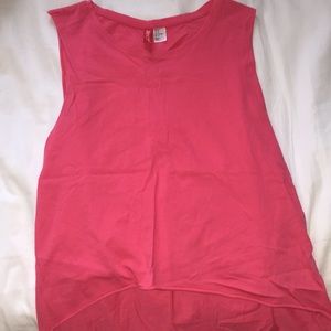H&M Tops - H&M peace cutout tank H&M Tops - H&M peace cutout tank